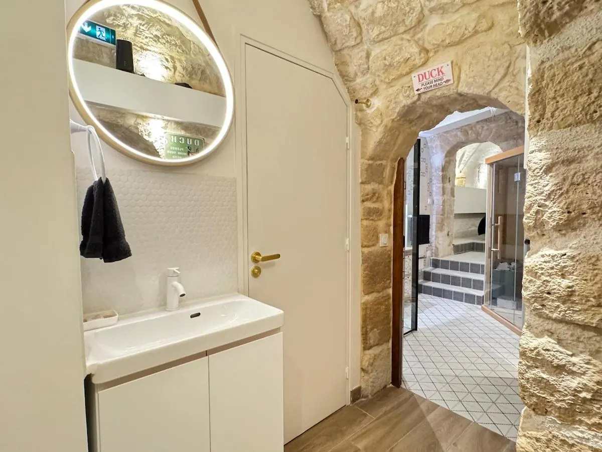Mona Lisa - 110 M2 Luxury Flat In Le Marais - Ac Apartment Paris 0*,  France