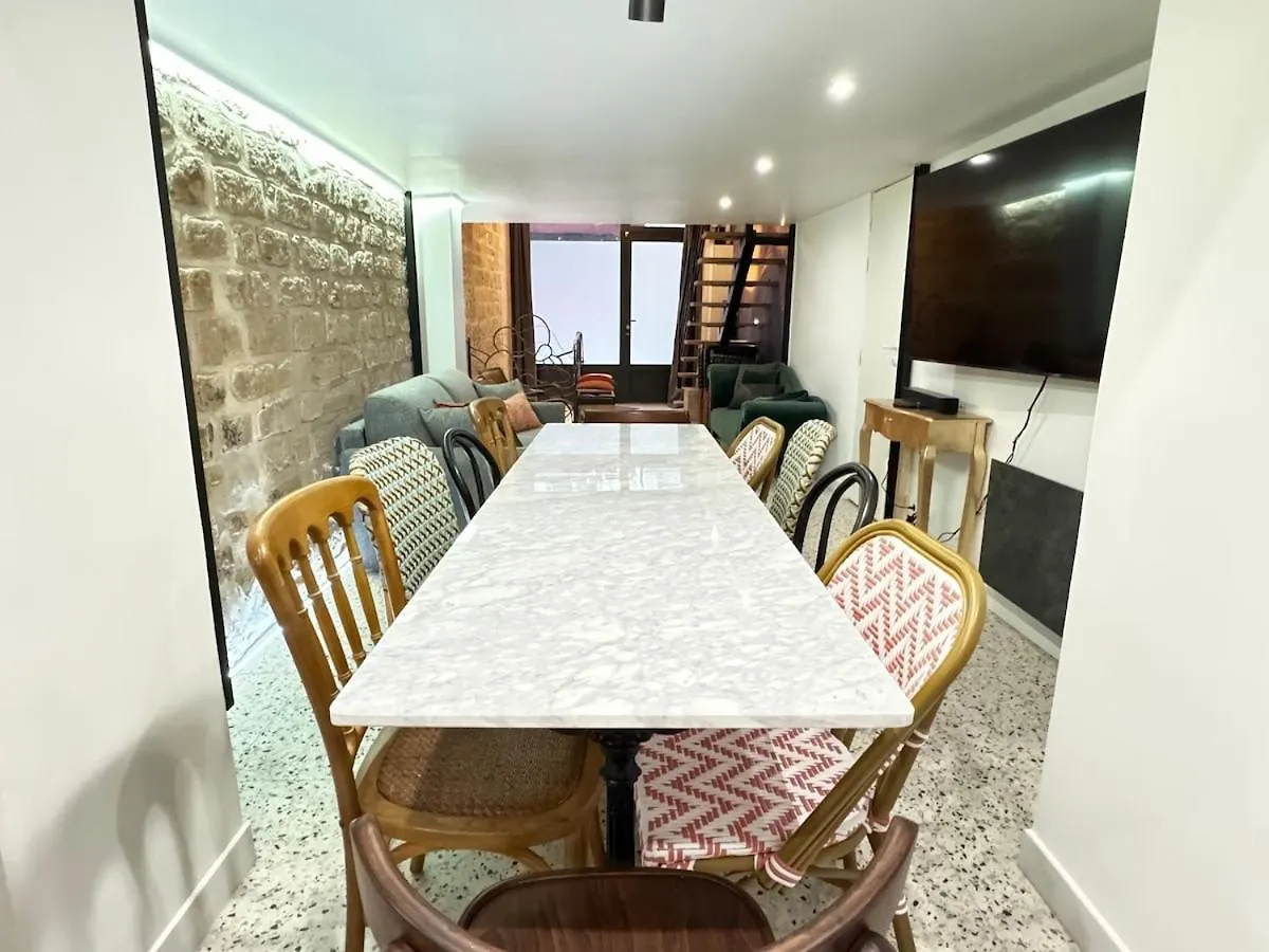 Mona Lisa - 110 M2 Luxury Flat In Le Marais - Ac Apartment Paris 0*,  France