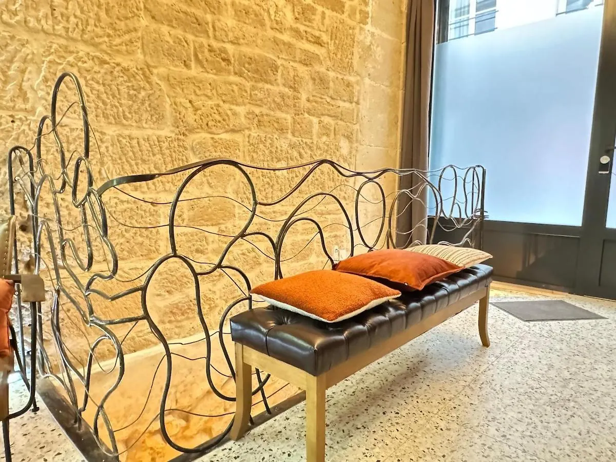 Mona Lisa - 110 M2 Luxury Flat In Le Marais - Ac Apartment Paris 0*,  France